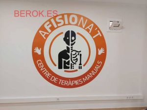 Mural Rotulacion Fisio Logo Afisionat Vilanova 300x100000